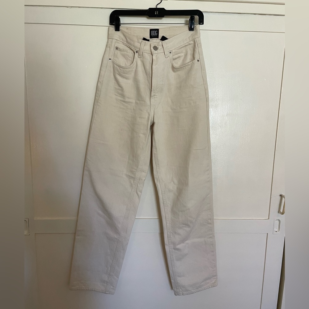Urban Outfitters women’s high rise baggy jeans